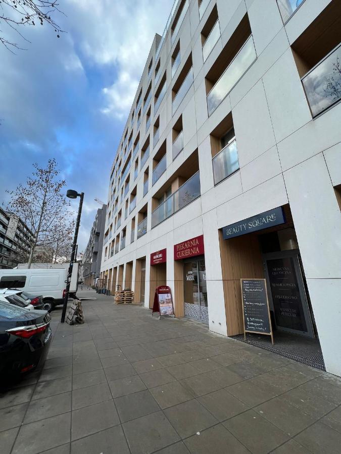 Apartament Warszawa Kolejowa Hub Expo Buitenkant foto