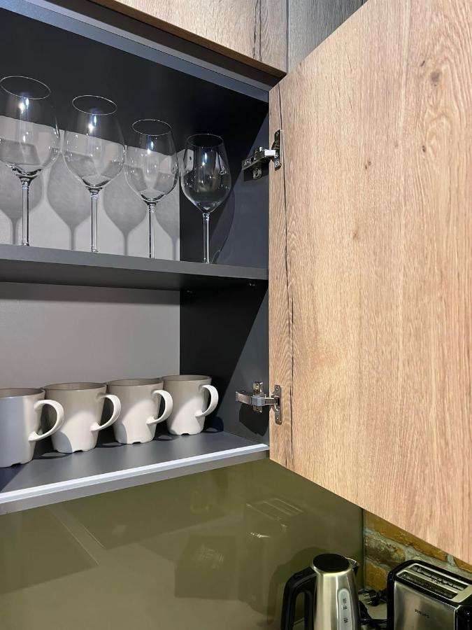 Apartament Warszawa Kolejowa Hub Expo Buitenkant foto
