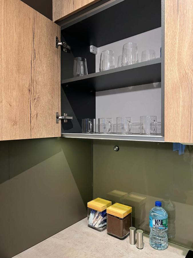Apartament Warszawa Kolejowa Hub Expo Buitenkant foto